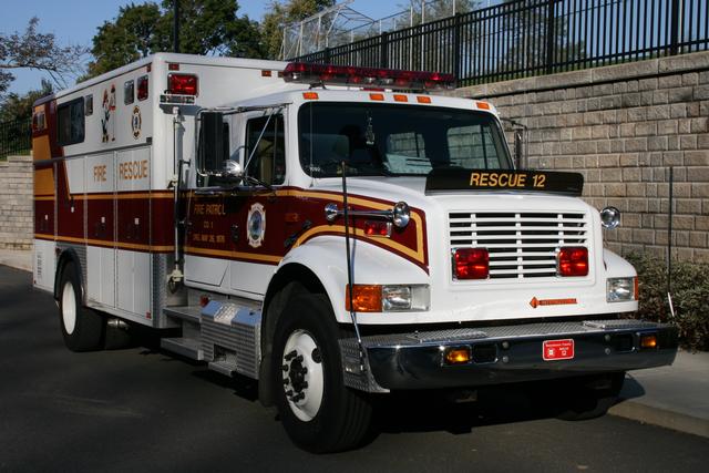 Rescue 12 - 1992 International/Horton medium duty rescue 